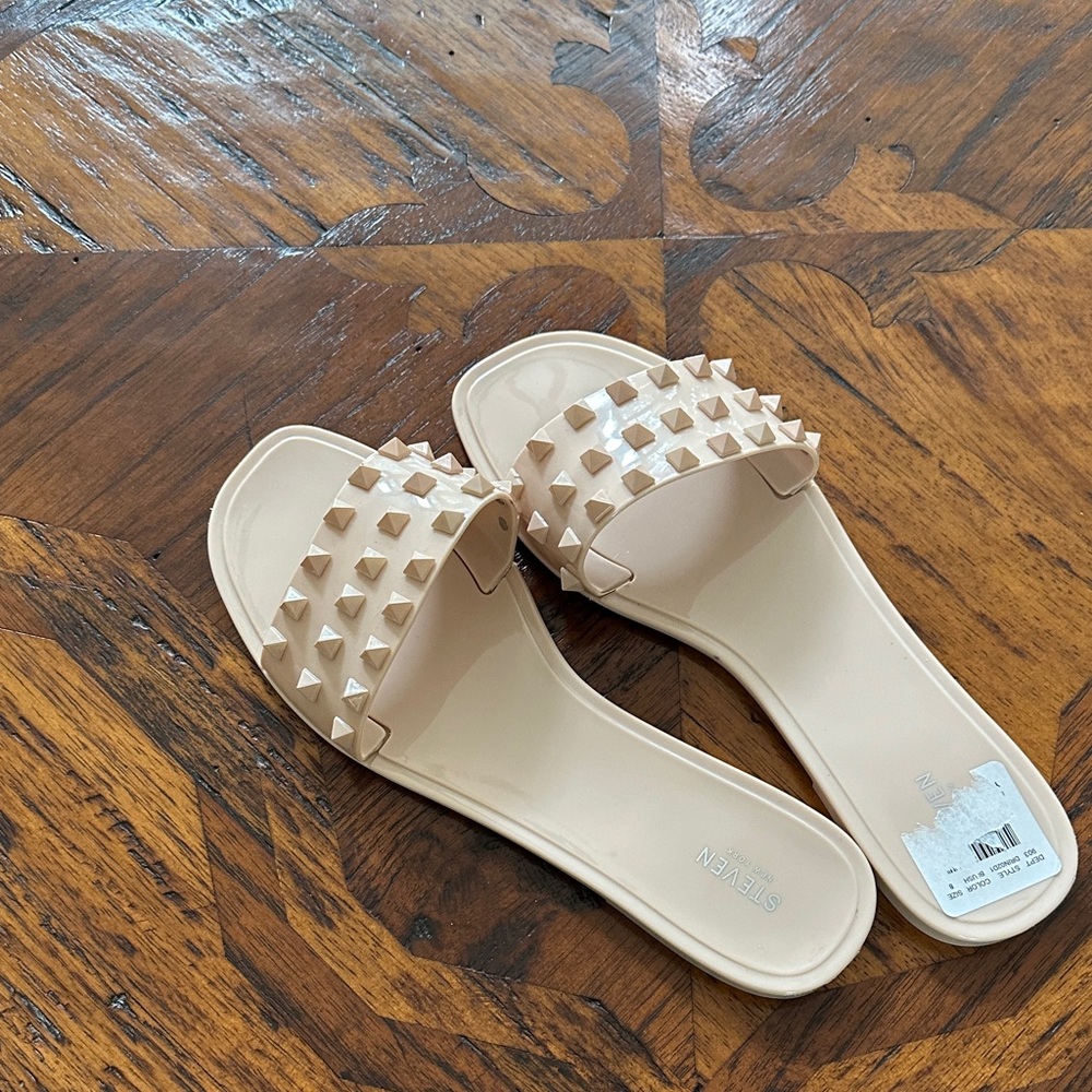 Steven New York Nude Studded Slide Sandals Sz 8 New
